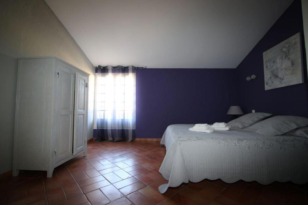 Bastide Magnolia - Les Dependances, Roussillon Holiday home